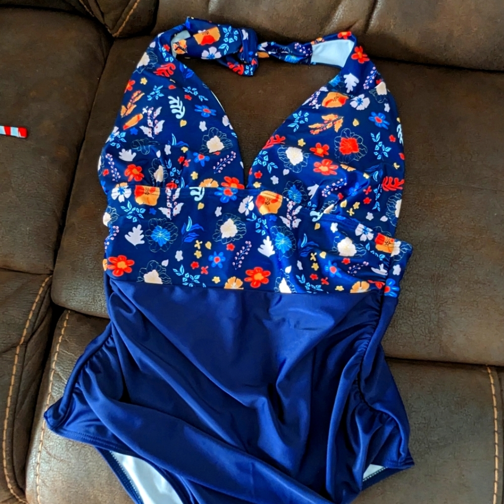 1 piece Swimsuit